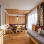 公寓 Appartementhaus Adlerblick 迈尔霍芬